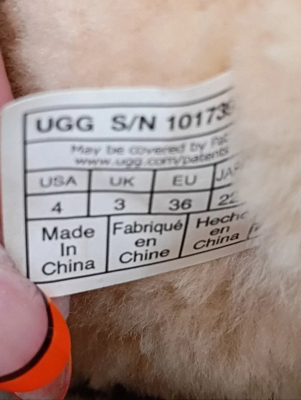 UGG Big Girls Classic Casual Tan Suede Bailey Bow Mini Boots Size 4 Sherpa Lined